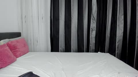 megancherrly online show from December 2024 09:13:01 PM