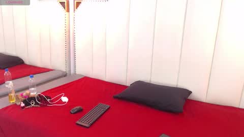 meganlarsson online show from October 2025 11:51:02 AM