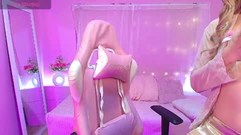 Snapshot of meganlust11 chatting on May 2026 05:55:02 PM meganlust11 online show from May 2026 05:55:02 PM
