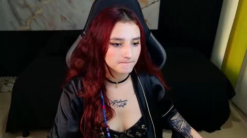Snapshot of megann_19_ chatting on October 2025 02:59:01 PM Megan online show from October 2025 02:59:01 PM