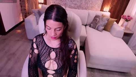 Megan  online show from November 2025 07:19:02 PM