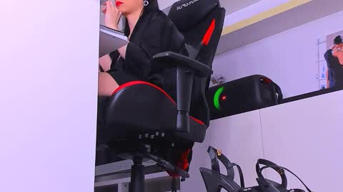 Snapshot of meganstones chatting on September 2025 04:30:02 PM Megan online show from September 2025 04:30:02 PM