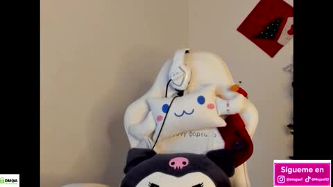 Megan online show from November 2025 08:24:02 PM