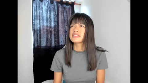 Snapshot of meganthompsonn chatting on May 2026 02:02:02 PM Megan online show from May 2026 02:02:02 PM