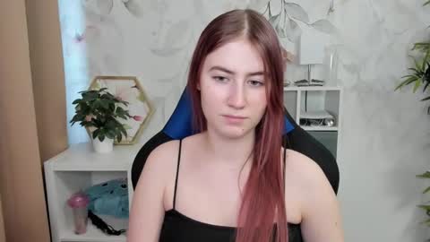 Snapshot of meganx_candy chatting on February 2025 10:19:01 AM Megan online show from February 2025 10:19:01 AM