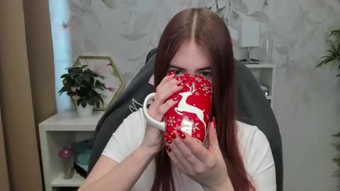 Snapshot of meganx_candy chatting on February 2025 07:56:01 AM Megan online show from February 2025 07:56:01 AM