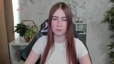 Snapshot of meganx_candy chatting on February 2025 03:10:01 PM Megan online show from February 2025 03:10:01 PM