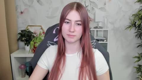 Snapshot of meganx_candy chatting on February 2025 06:15:02 PM Megan online show from February 2025 06:15:02 PM