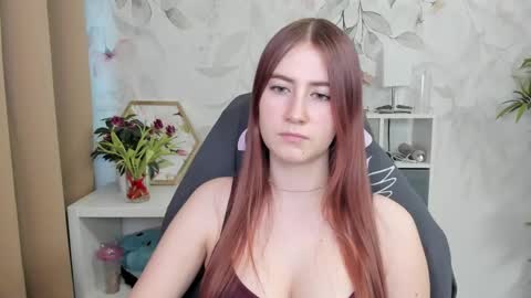 Snapshot of meganx_candy chatting on February 2025 06:54:02 AM Megan online show from February 2025 06:54:02 AM