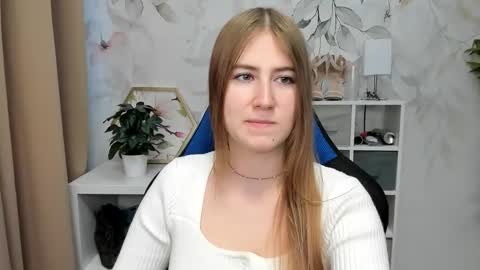 Snapshot of meganx_candy chatting on October 2025 05:38:02 AM Megan online show from October 2025 05:38:02 AM