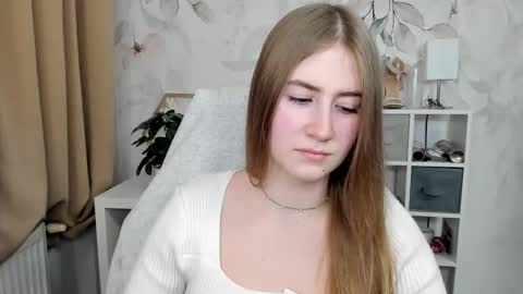 Snapshot of meganx_candy chatting on November 2025 02:18:01 PM Megan online show from November 2025 02:18:01 PM