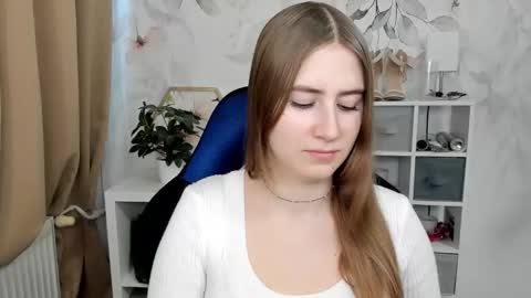 Snapshot of meganx_candy chatting on February 2026 01:40:01 PM Megan online show from February 2026 01:40:01 PM