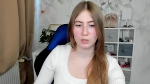 Snapshot of meganx_candy chatting on March 2026 01:51:01 PM Megan online show from March 2026 01:51:01 PM