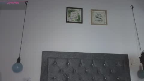 Meghan  online show from November 2025 08:20:01 PM