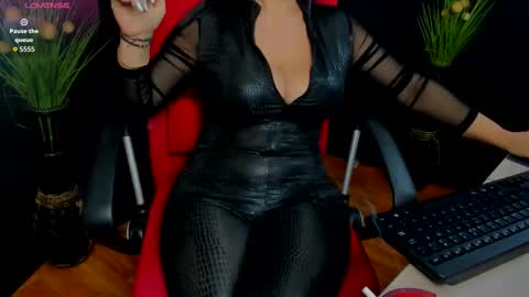 Miss Meghan or MM    online show from November 2025 02:22:02 AM