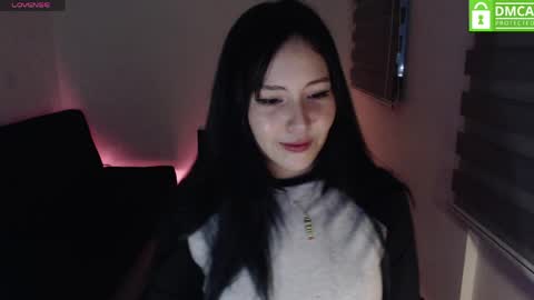 Snapshot of meko_hzu chatting on April 2026 01:21:02 AM WETWATERMELL online show from April 2026 01:21:02 AM