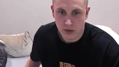 mel__lisa online show from February 2026 02:23:02 PM