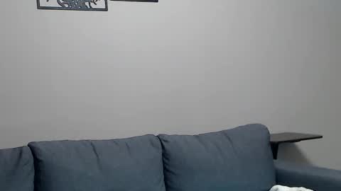 meladams online show from February 2025 09:05:02 PM