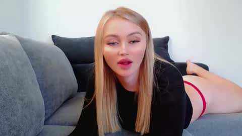 Melania online show from October 2025 01:42:02 PM