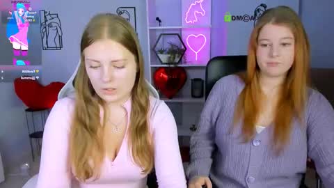 Snapshot of melani_bumm chatting on October 2025 12:50:01 PM melani_bumm online show from October 2025 12:50:01 PM