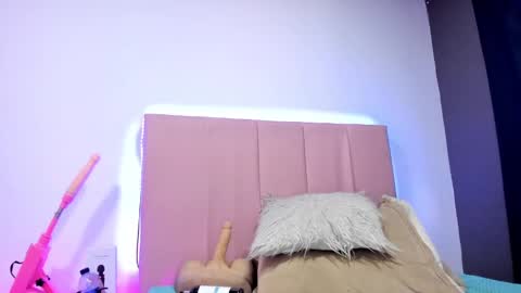 Snapshot of melani_xc chatting on February 2025 08:58:01 PM MELANI - online show from February 2025 08:58:01 PM