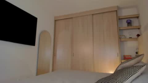 melanie_diaz online show from August 2026 01:40:02 AM