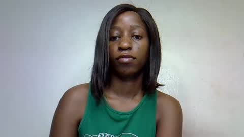 Snapshot of melanie_nay chatting on January 2025 05:00:01 AM melanie_nay online show from January 2025 05:00:01 AM