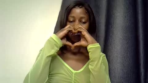 Snapshot of melanie_nay chatting on September 2025 05:20:01 AM melanie_nay online show from September 2025 05:20:01 AM
