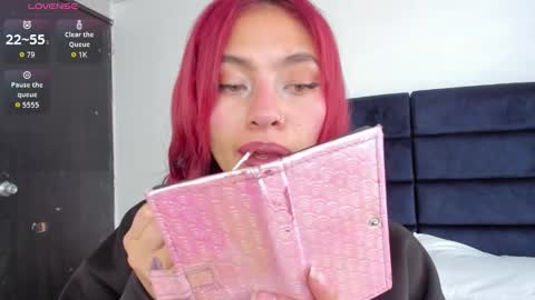 Melanie roux  online show from November 2025 12:27:02 PM