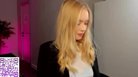 Melanie online show from September 2025 08:05:01 AM