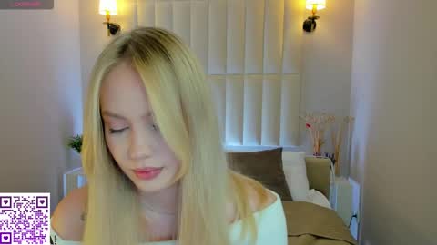 Melanie online show from October 2025 11:03:02 PM