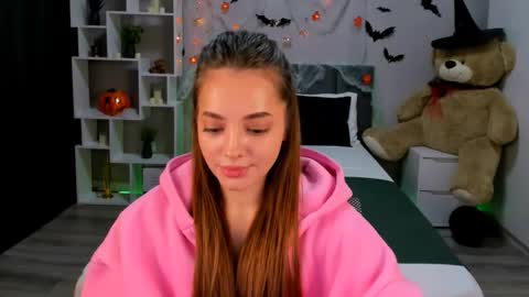 Snapshot of melaniealves chatting on October 2025 06:30:01 PM MelanieAlves online show from October 2025 06:30:01 PM