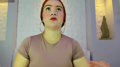 Snapshot of melanieklaus chatting on November 2025 11:22:01 AM Melanie online show from November 2025 11:22:01 AM