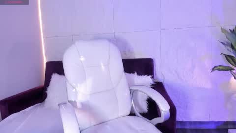 Melanie online show from January 2026 12:10:02 PM