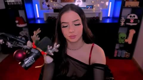 Melanie  online show from December 2025 07:53:02 PM