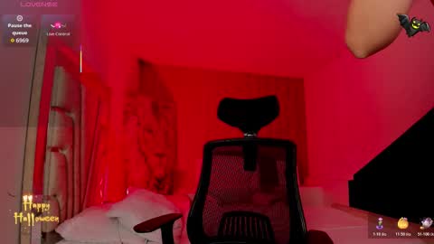 MelanyLuv online show from October 2025 10:22:01 PM