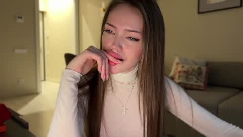 Adel online show from January 2025 12:42:01 PM