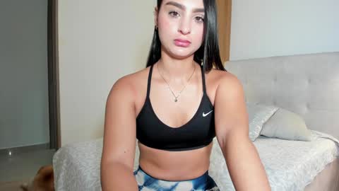 Snapshot of melanyrosse chatting on September 2025 05:02:01 PM Melany online show from September 2025 05:02:01 PM