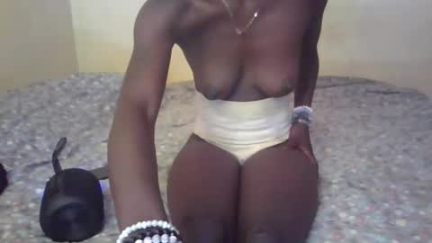 melaswittie online show from December 2025 10:53:01 AM