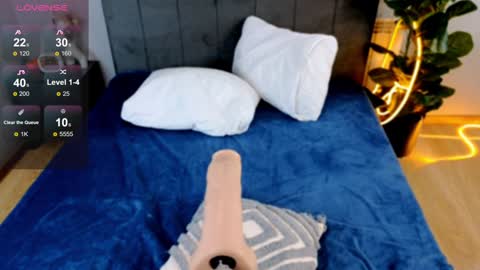 Snapshot of melenn_ chatting on January 2025 07:18:01 AM Melen online show from January 2025 07:18:01 AM