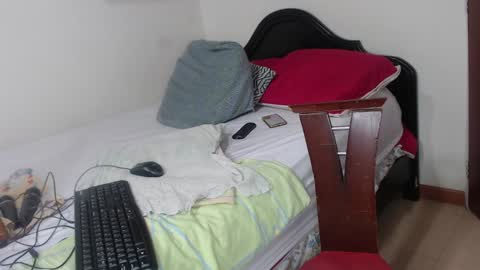 melihotxxx online show from January 2025 12:15:01 AM