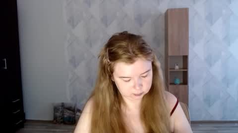 Snapshot of melina_beauty chatting on September 2025 03:06:02 AM Melina online show from September 2025 03:06:02 AM