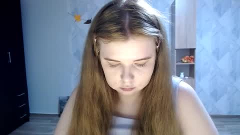 Snapshot of melina_beauty chatting on September 2025 05:07:01 PM Melina online show from September 2025 05:07:01 PM