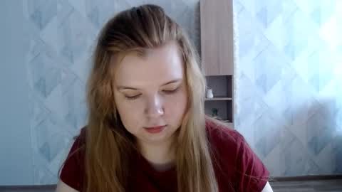 Snapshot of melina_beauty chatting on February 2026 08:30:01 AM Melina online show from February 2026 08:30:01 AM