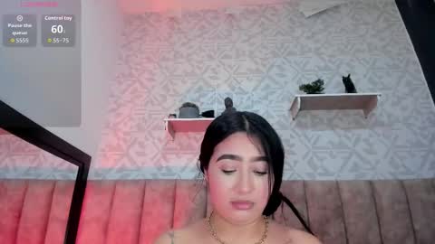 Snapshot of melinacruzz chatting on September 2025 04:17:01 AM Mel online show from September 2025 04:17:01 AM