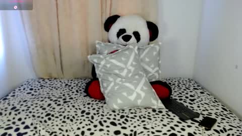 melinna706702 online show from February 2025 10:59:01 PM