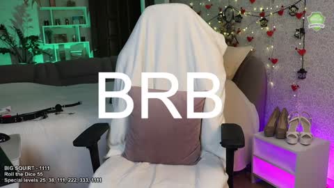 Snapshot of melissa_bad_kitty chatting on February 2025 10:50:02 AM Hi Im Melissa Check my Bio On vacation from November 26 to December 10 online show from February 2025 10:50:02 AM