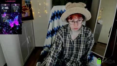 Melissa online show from October 2025 09:02:02 PM