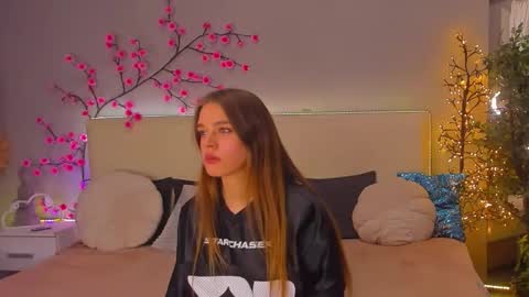 MelissaCrayzy online show from November 2025 12:38:01 PM