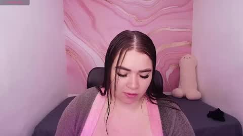 Snapshot of melissalabx69 chatting on February 2025 07:05:02 PM MELISSA online show from February 2025 07:05:02 PM